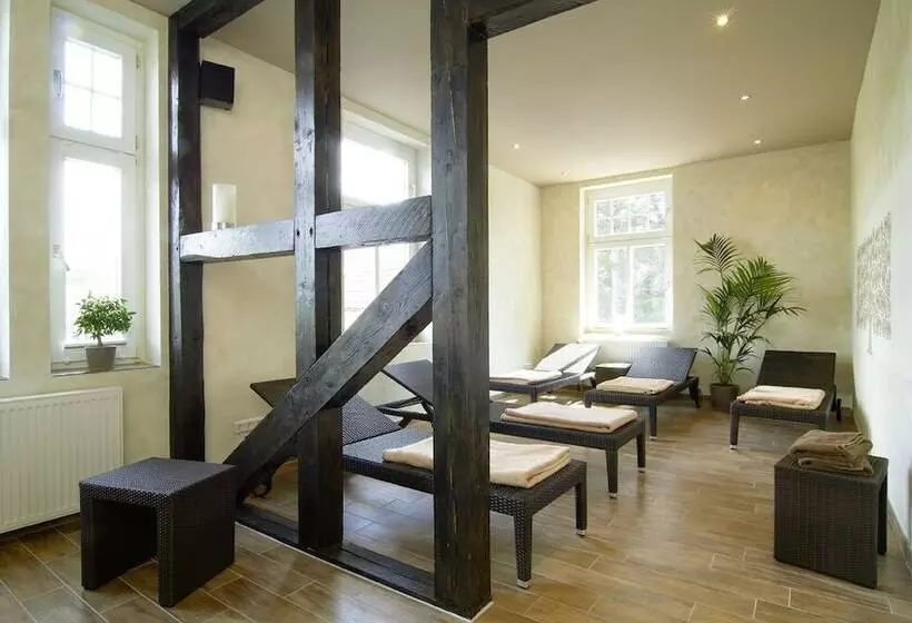 Höger S Hotel & Restaurant