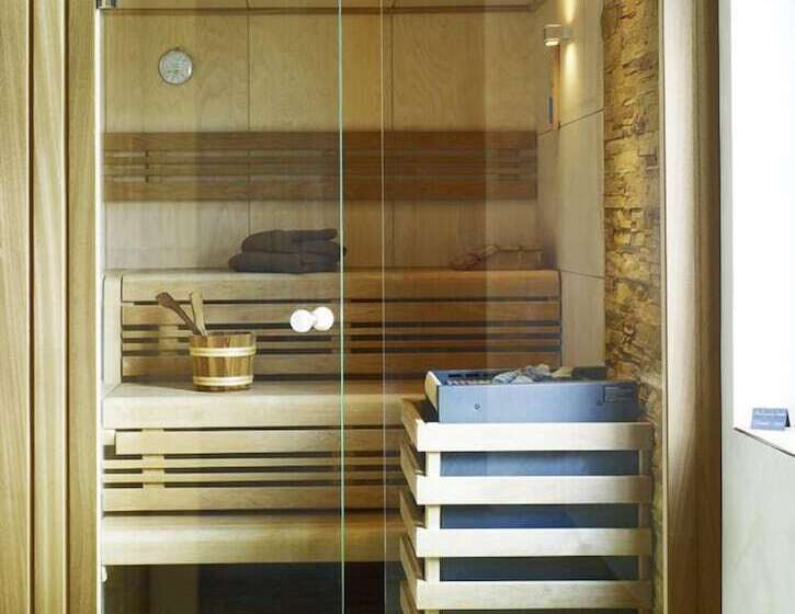 Höger S Hotel & Restaurant