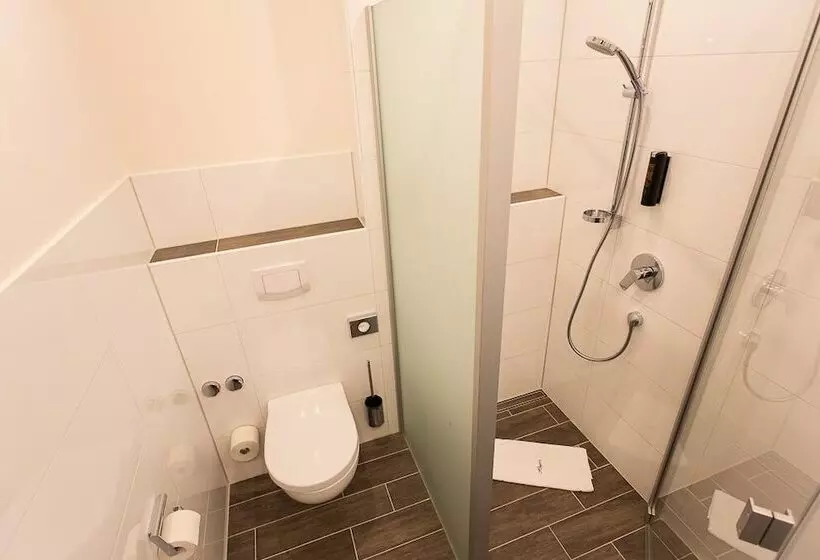 Höger S Hotel & Restaurant