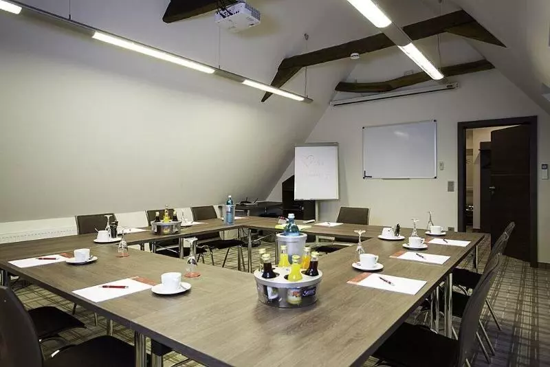 Höger S Hotel & Restaurant