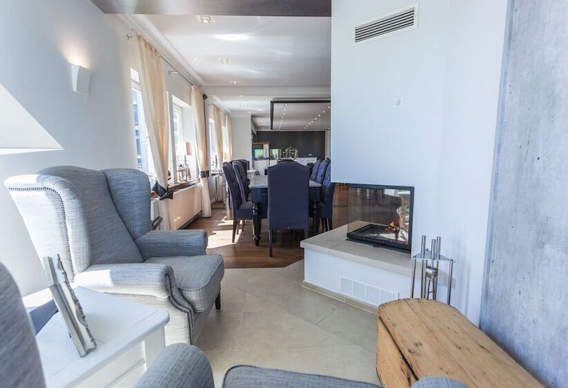 فندق Alte Schule