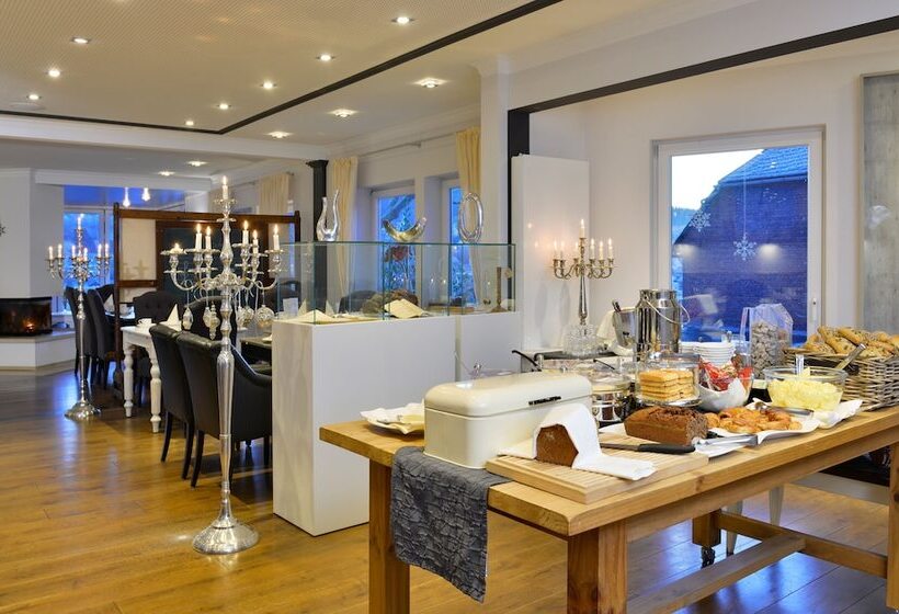 فندق Alte Schule