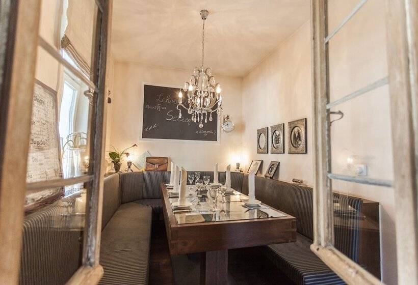 فندق Alte Schule