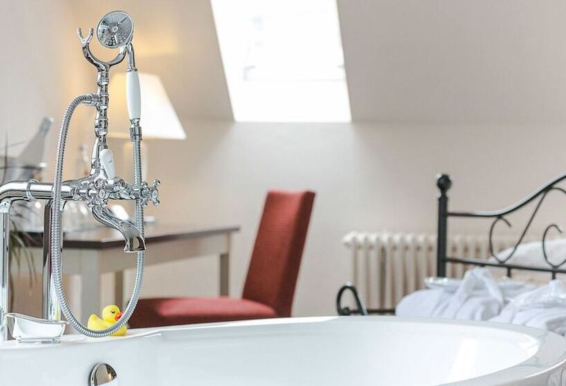 فندق Alte Schule