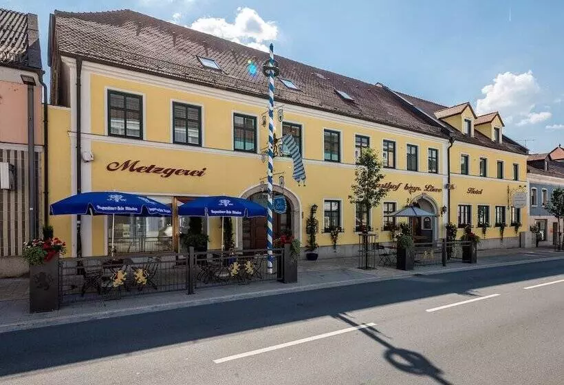 Отель Bayrischer Löwe