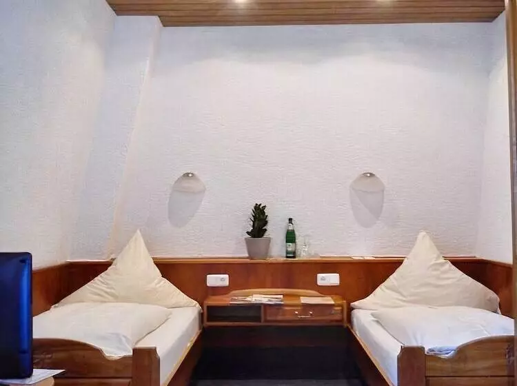 Отель Burg Breuberg