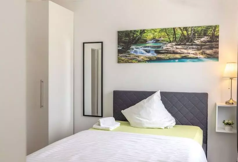 Отель Dreams Beckum