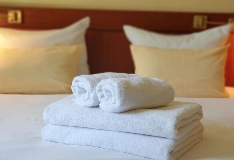 Отель Dreams Beckum