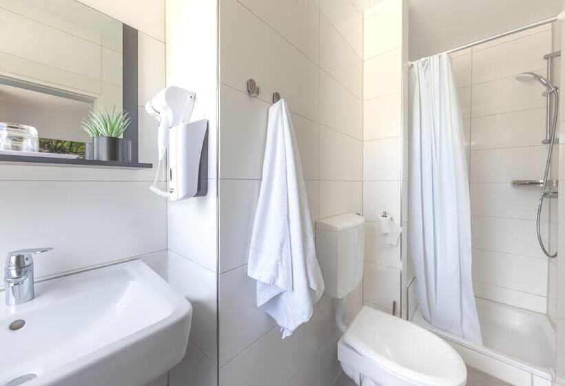 Отель Dreams Beckum