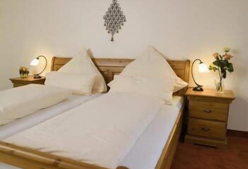 Отель Essinger Hof