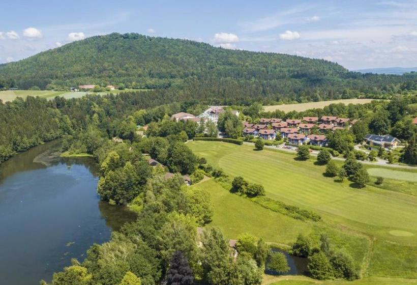 ホテル Feriendorf Glasgarten