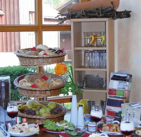 Отель Feriendorf Glasgarten