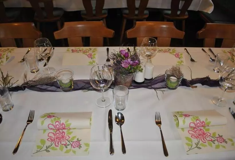 فندق Freiämter Hof