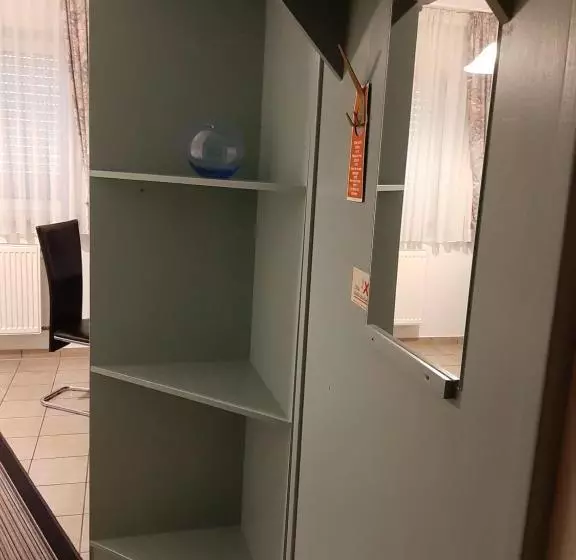 ホテル Garni Wauer