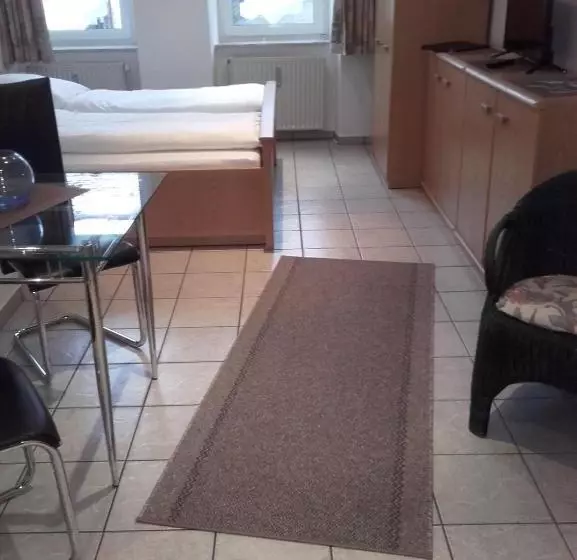 ホテル Garni Wauer