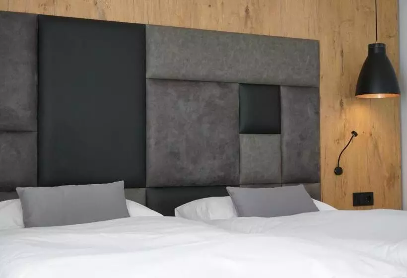 Отель Grüner Baum