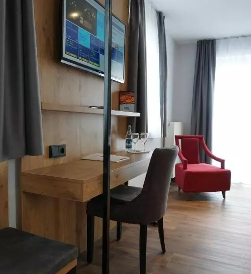 Отель Grüner Baum