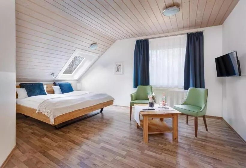 Отель Haus Biederstaedt