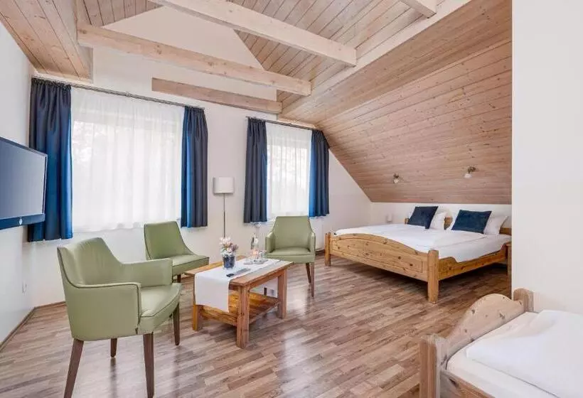 Отель Haus Biederstaedt