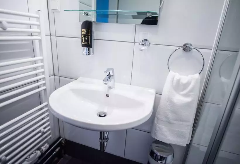 בית מלון כפרי Leo