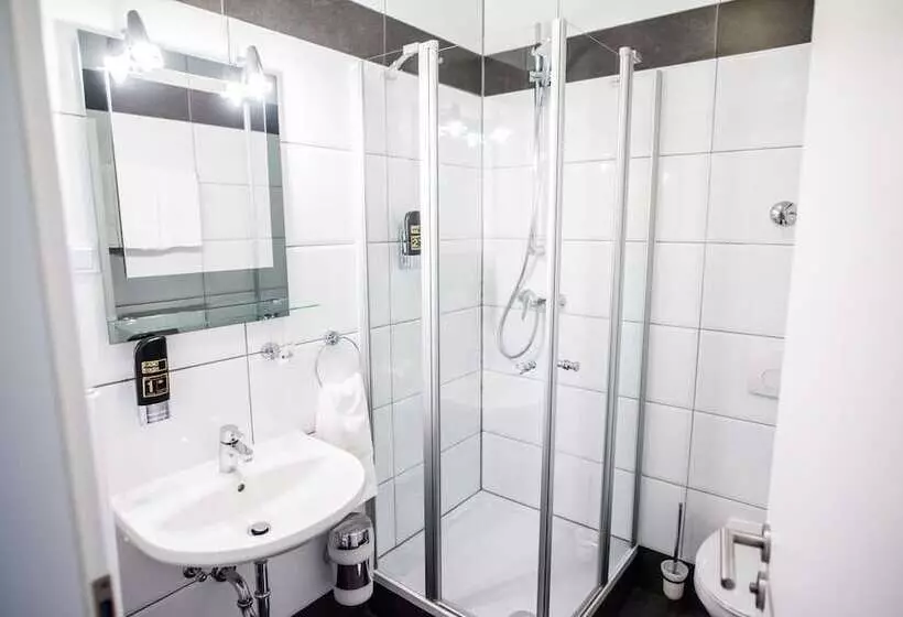 בית מלון כפרי Leo