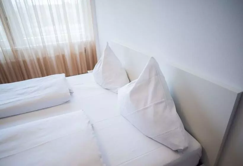 בית מלון כפרי Leo