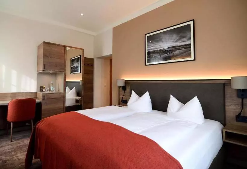 ホテル Lindenberger Hof