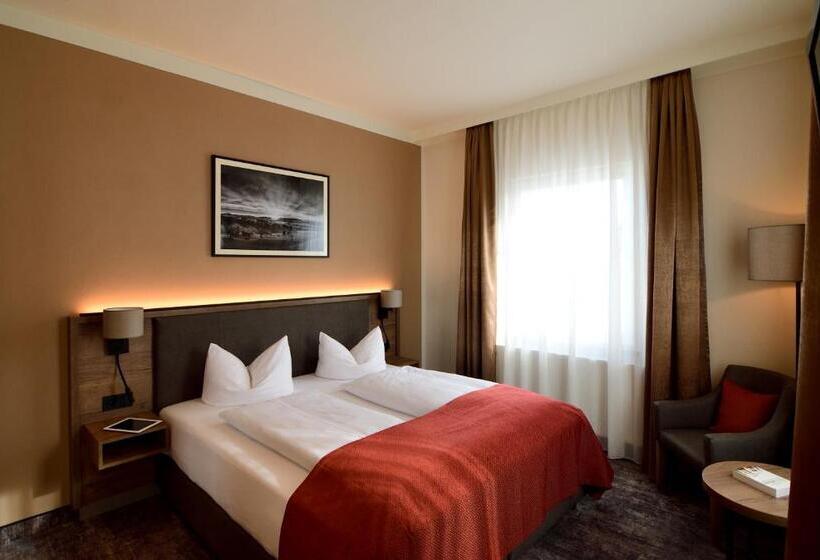 Hotel Lindenberger Hof