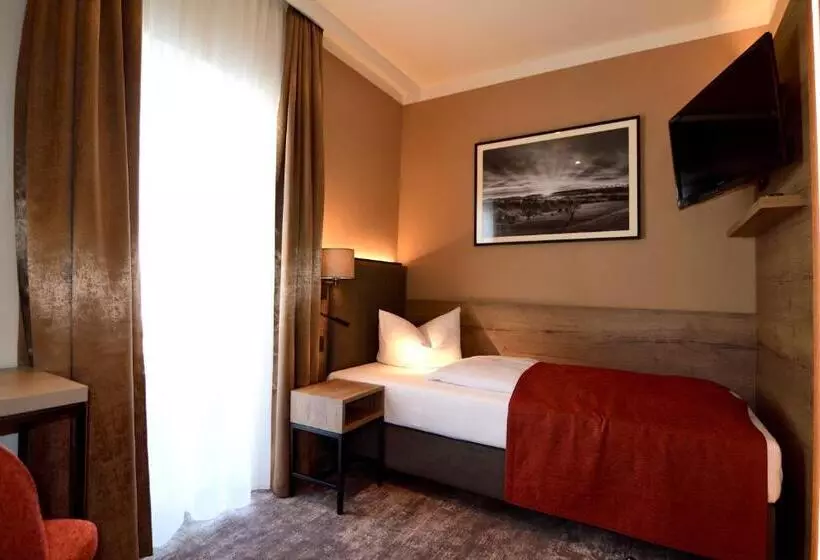 ホテル Lindenberger Hof