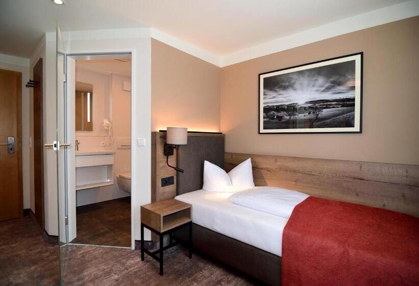 Hotel Lindenberger Hof