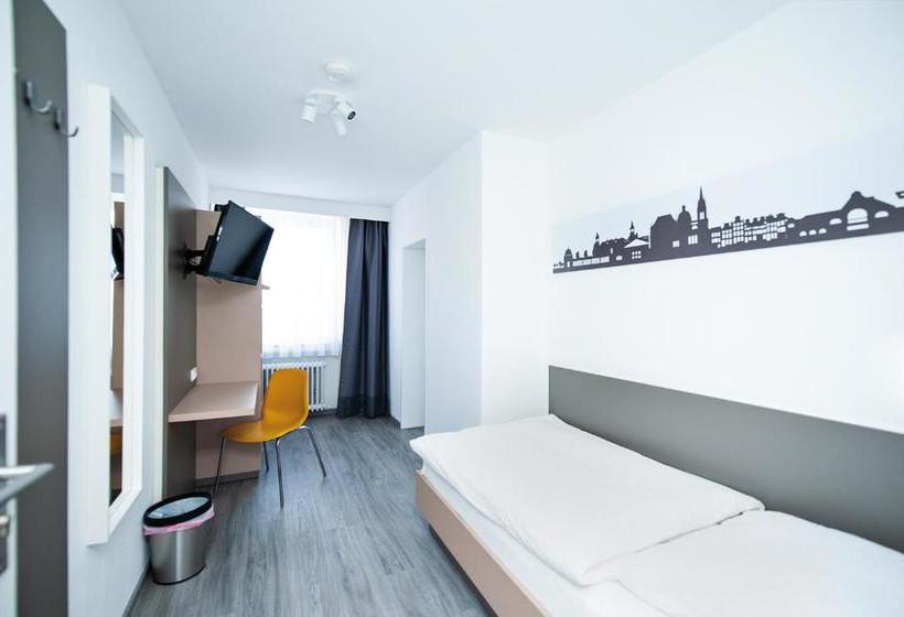 Szálloda Stadtnah Am Bahnhof