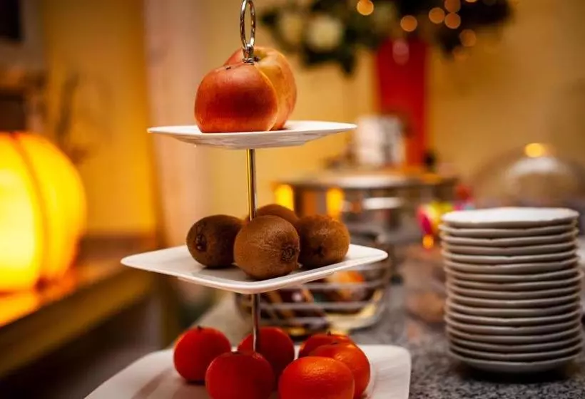 Отель Stadtnah Am Bahnhof