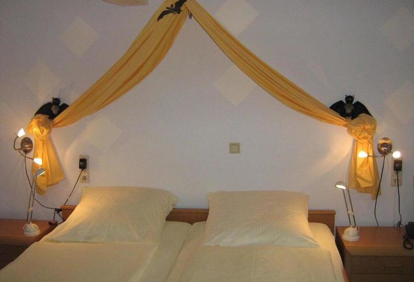 بنسيون Gasthaus Laubacher Wald