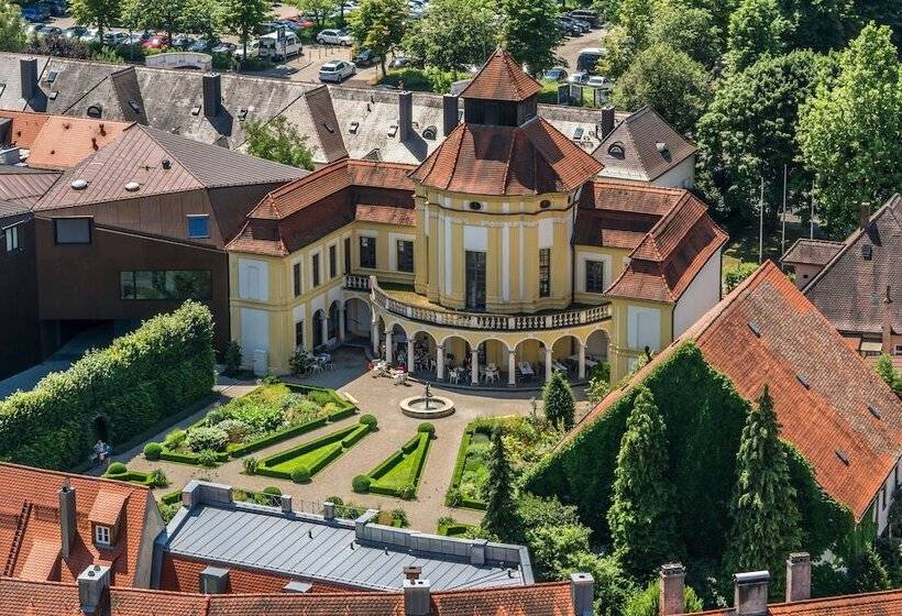 Block Hotel & Living