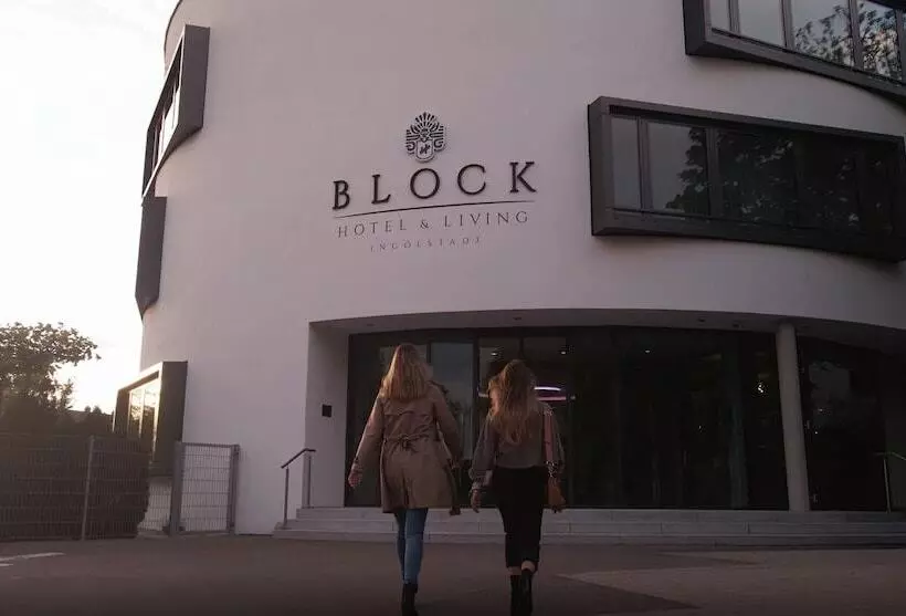 Block Hotel & Living