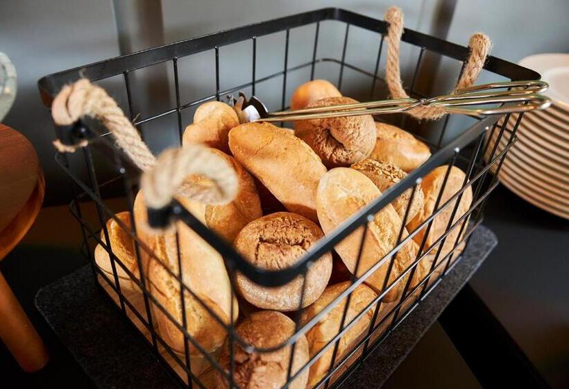 Erck  Flair Hotel & Restaurant