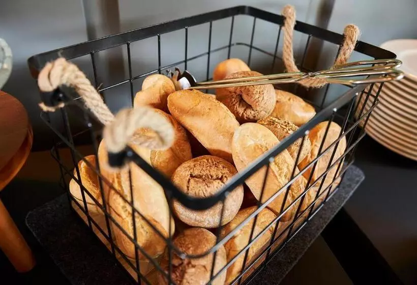 Erck Flair Hotel & Restaurant