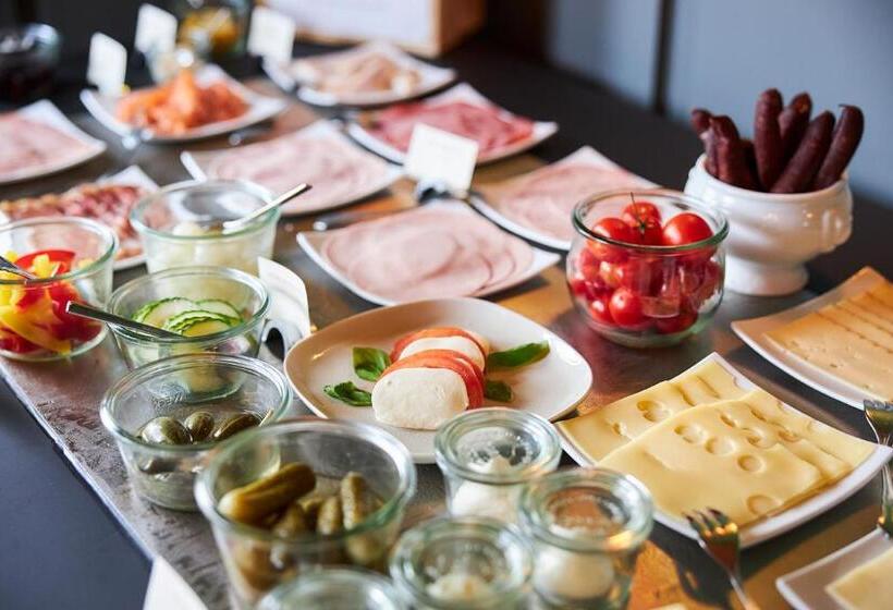 Erck  Flair Hotel & Restaurant