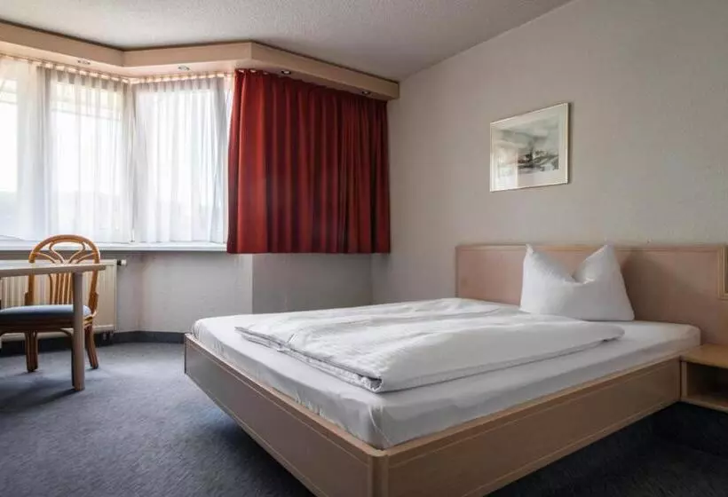 Отель Aichtaler Hof