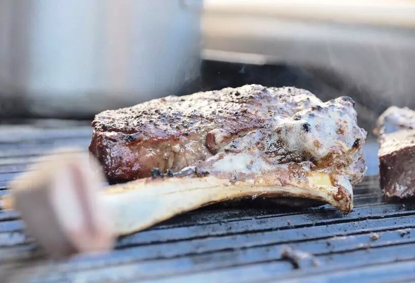 בית מלון כפרי Augustlhof Restaurant &