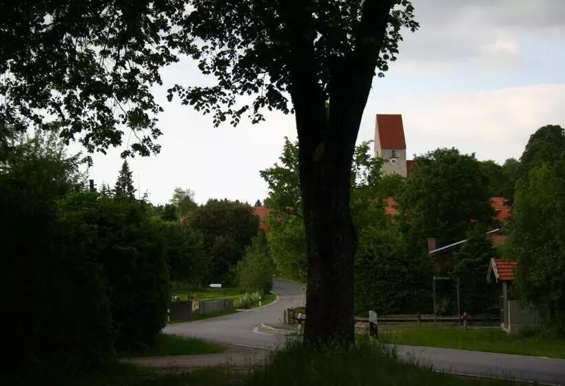 Отель Beim Huber In Linden