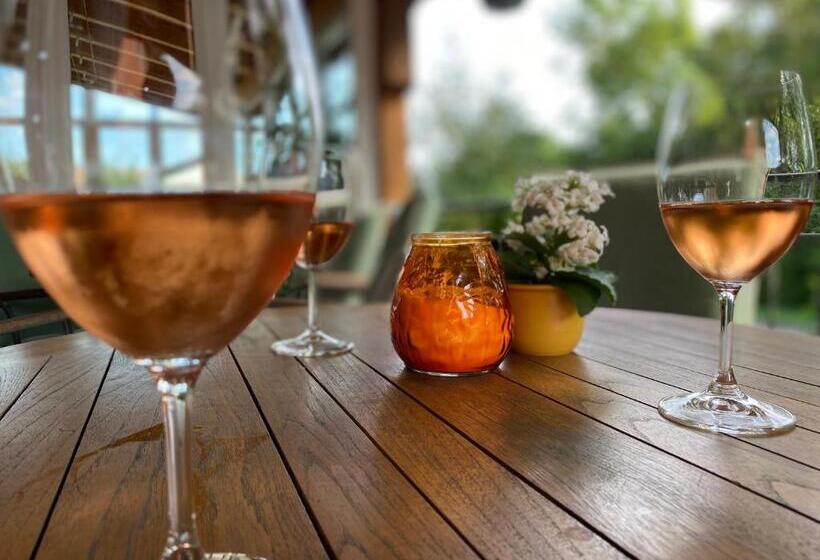 בית מלון כפרי Pension Scharl Am Maibaum