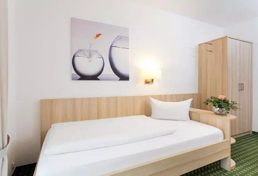 ホテル Pfalzer Wald