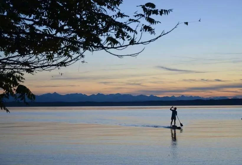 Отель Schloss Berg