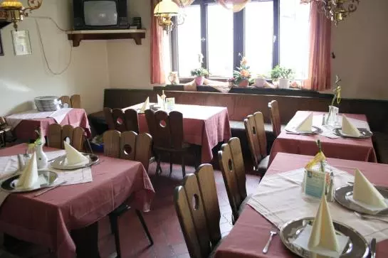 Отель Spessarter Hof Meßner Betriebs Gmbh