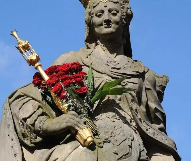 Отель Vierjahreszeiten