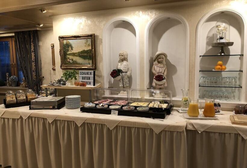 فندق Vierjahreszeiten