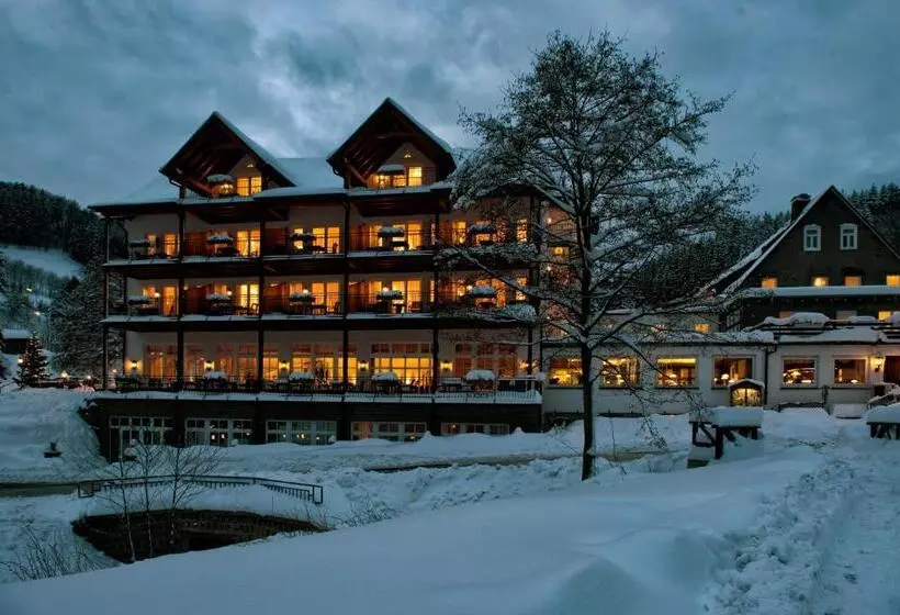 Land Und Kurhotel Tommes