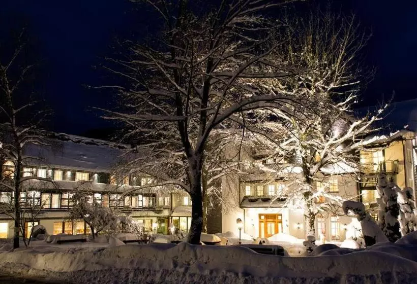 Land Und Kurhotel Tommes