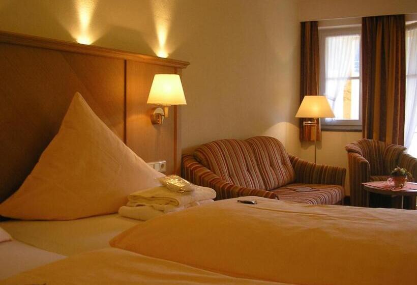 Land  Und Kurhotel Tommes